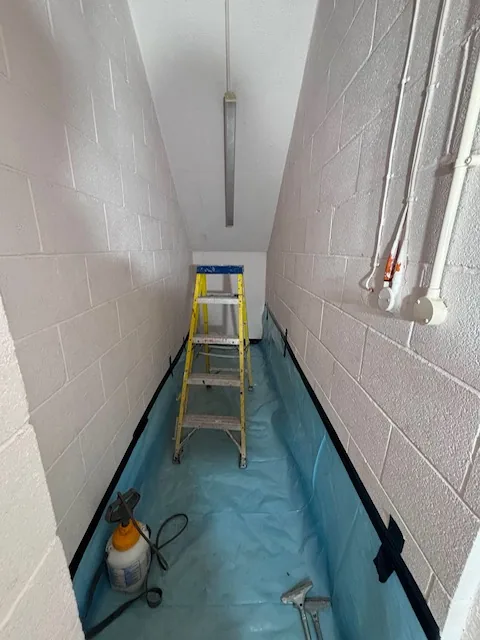 HSE-licensed asbestos gasket strip-out in SE4